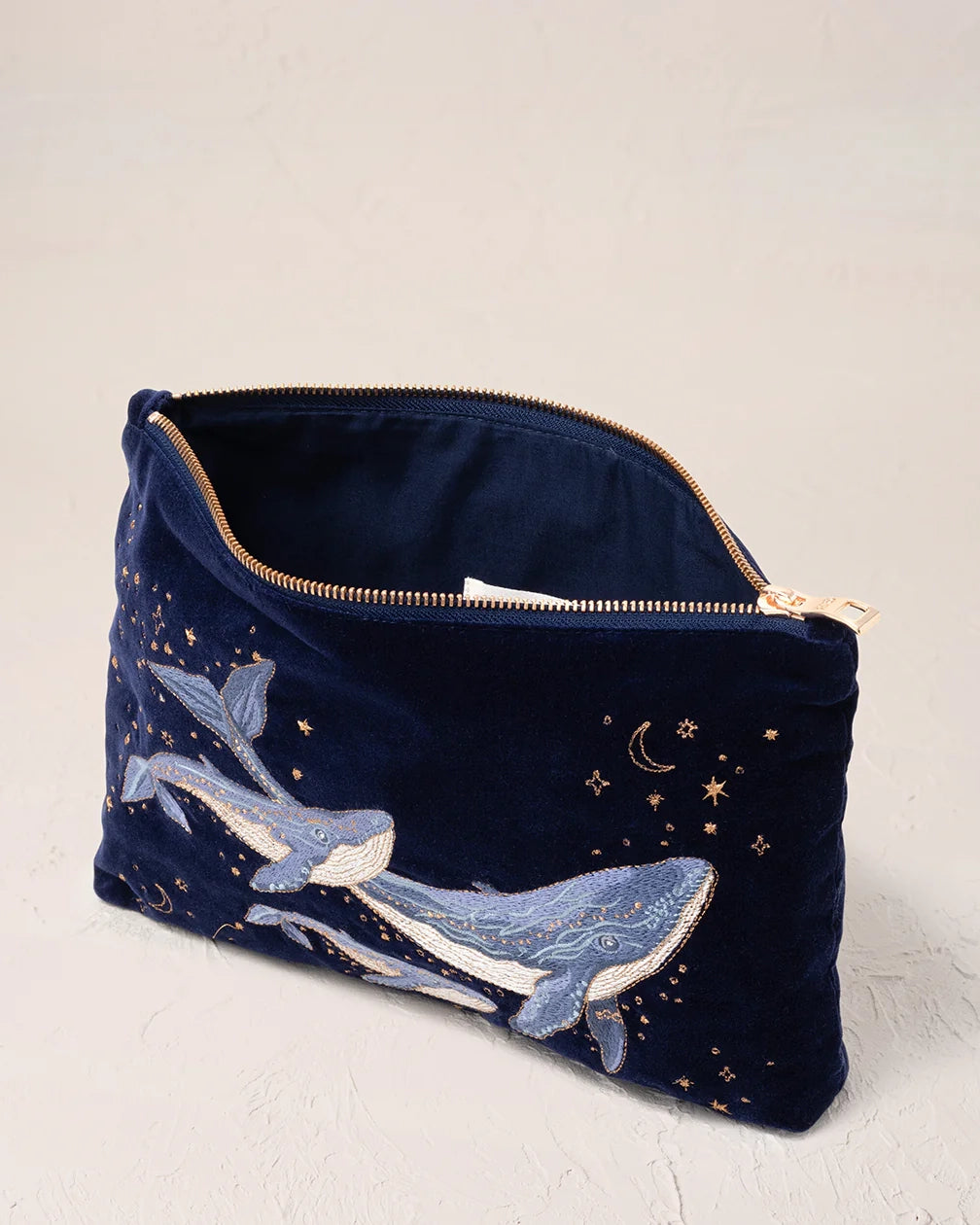 Elizabeth Scarlett Everyday Pouch クジラ The Elizabeth Scarlet Whale Everyday Pouch in Blue | Anns Cottage