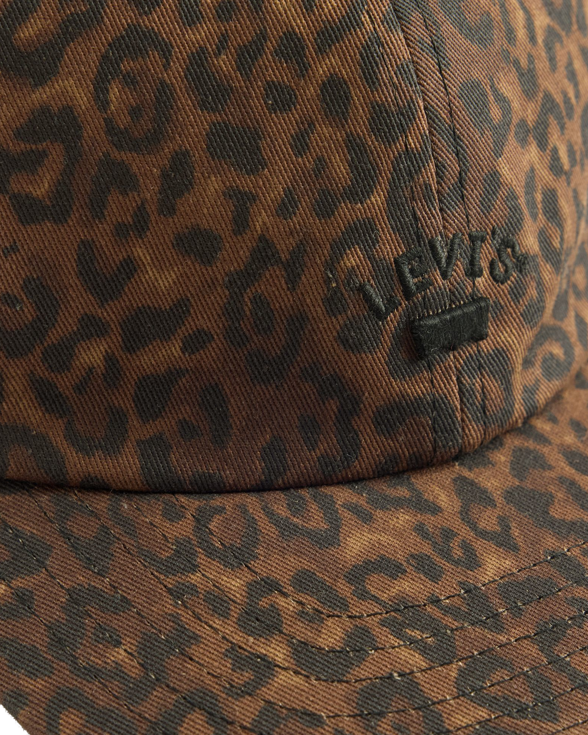 The Levi's® Womens Lazy Girl Logo Cap in Dark Brown
