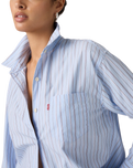 The Levi's® Womens Harlie Boyfriend Shirt in Chambray Blue