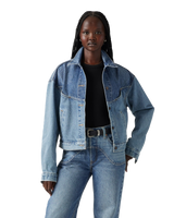 The Levi's® Womens Shrunken 90s Trucker Jacket in Ironic Iconic