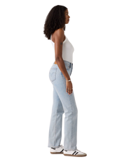 The Levi's® Womens 501® Curve Jeans in Laugh And Lie