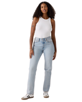 The Levi's® Womens 501® Curve Jeans in Laugh And Lie