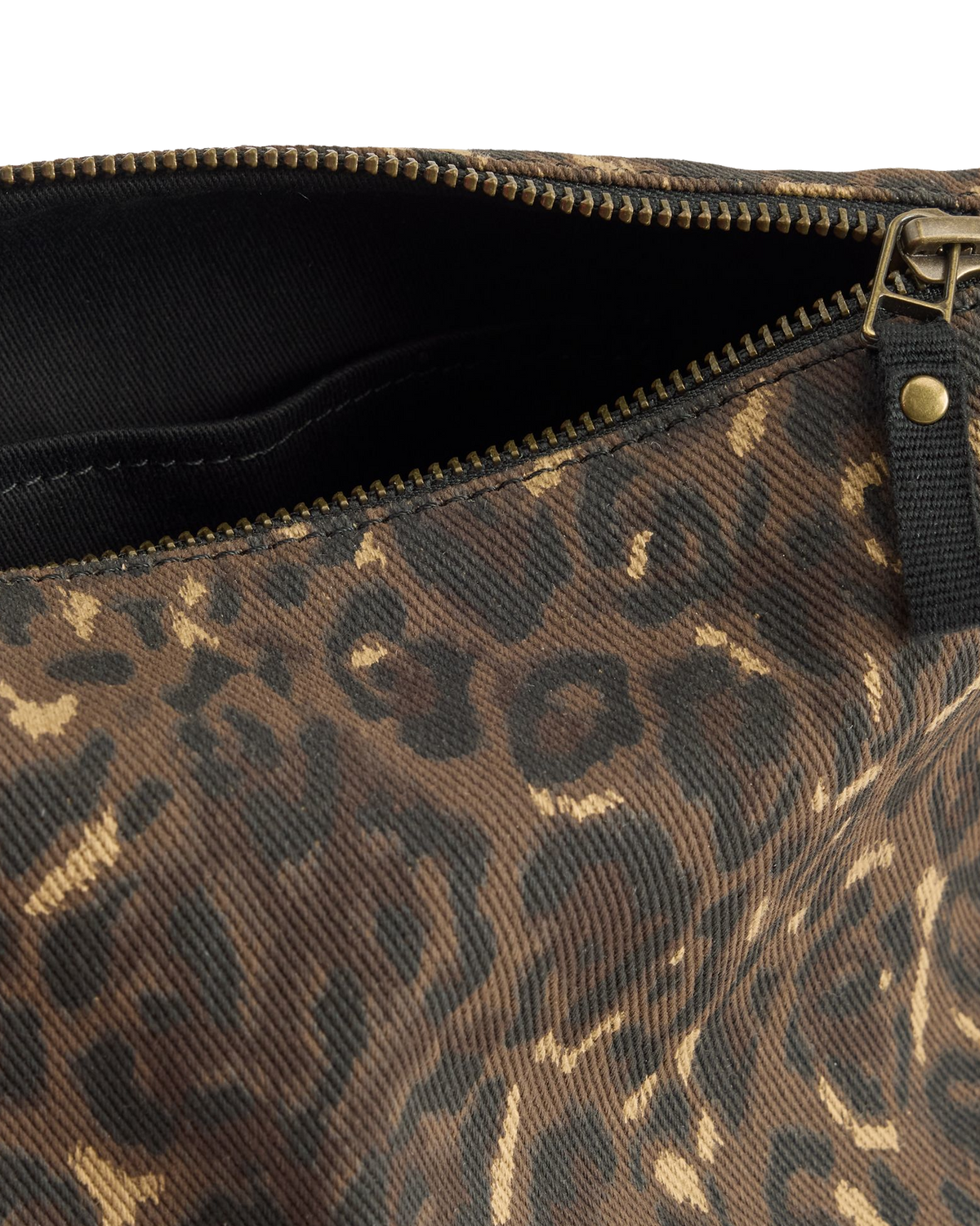 The Levi's® Ali Small Shoulder Bag in Muriel Leopard Pinecone