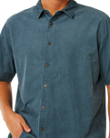 Premium Surf Shirt in Pine Night