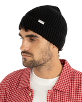 Standard Beanie in Black