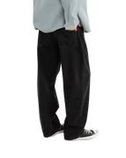 Essential Jeans in Worn Black