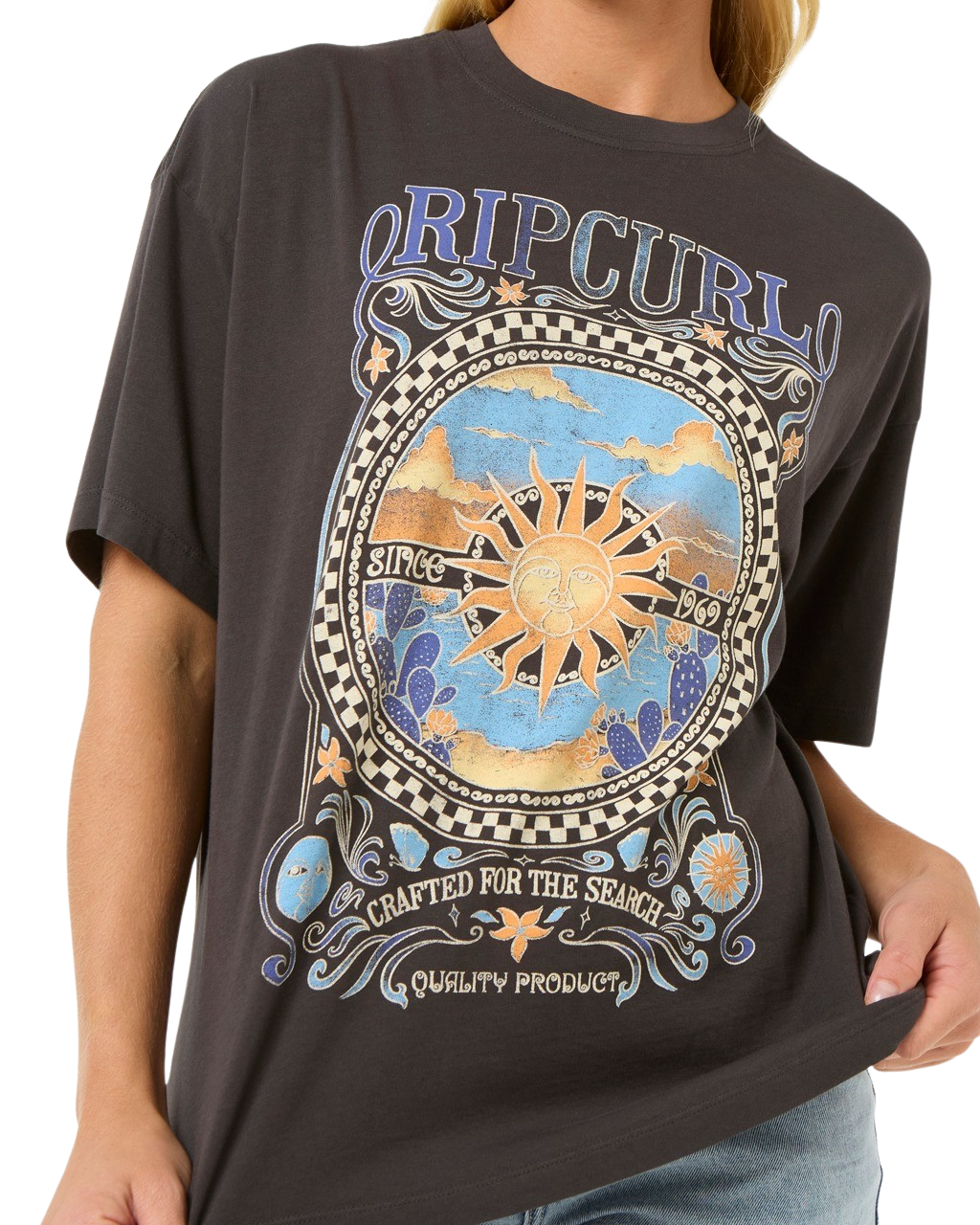 The Rip Curl Womens Luna Heritage T-Shirt in Washed Black