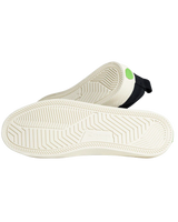 The Cariuma Womens Oca Low Suede Shoes in Black