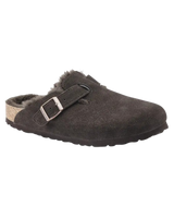 The Birkenstock Womens Boston Shearling Suede Leather Sandals in Mocca