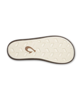 The Olukai Mens Ulele Flip Flops in Mustang