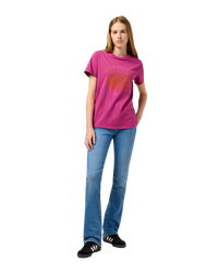 The Wrangler Womens Regular T-Shirt in Violet Quartz