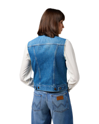The Wrangler Womens Shrunken Denim Jacket in Leaving Town