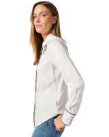 The Wrangler Womens Piped Western Shirt in Vintage White