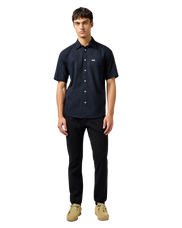The Wrangler Mens 1 Pocket Shirt in Black