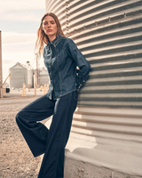 Canyon Jeans in Denim Lines