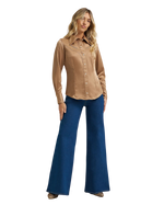 Lainey Wilson Cheeky Wide Leg Jeans in Wrangler Blue