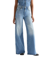 Canyon Jeans in American Blue
