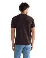 The Wrangler Mens Sign Off T-Shirt in Chocolate Torte