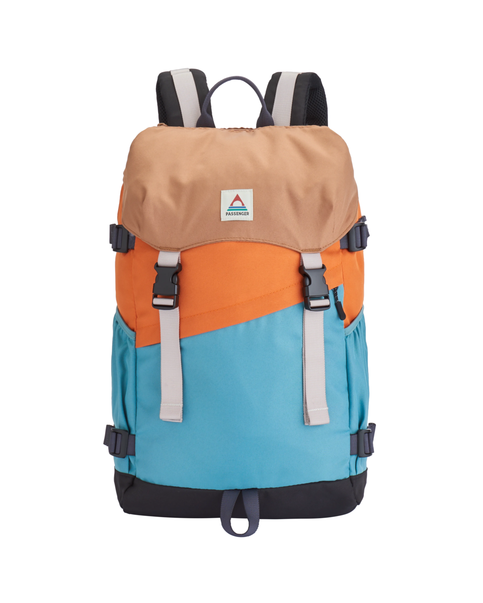 Boondocker 26L Backpack in Arctic & Retro Orange