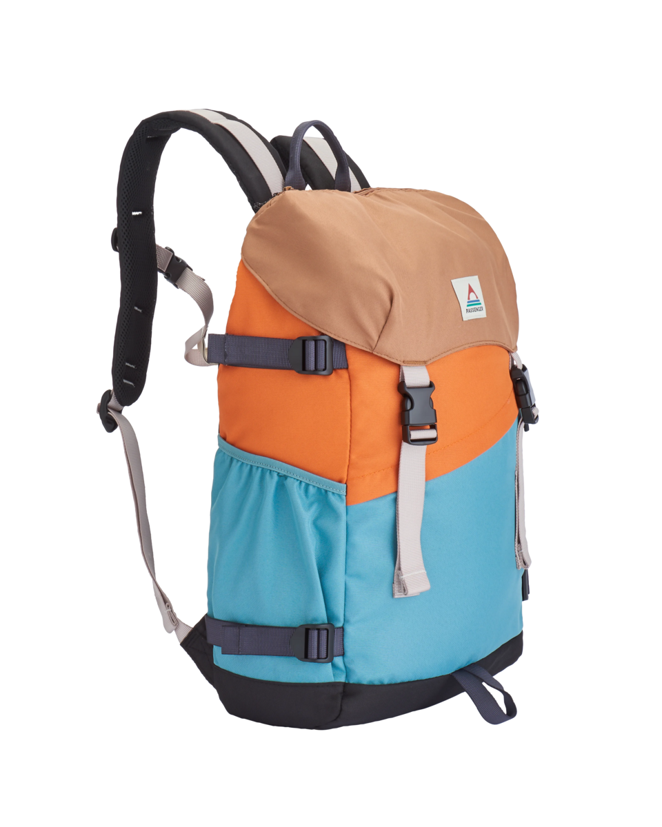 Boondocker 26L Backpack in Arctic & Retro Orange