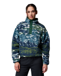 The Columbia Womens Helvetia II Printed Cropped Half Snap Fleece Jacket in Everblue Sisters & Rain Forest