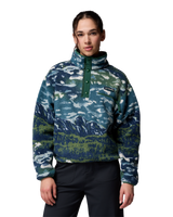 The Columbia Womens Helvetia II Printed Cropped Half Snap Fleece Jacket in Everblue Sisters & Rain Forest