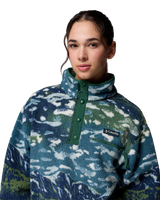 The Columbia Womens Helvetia II Printed Cropped Half Snap Fleece Jacket in Everblue Sisters & Rain Forest