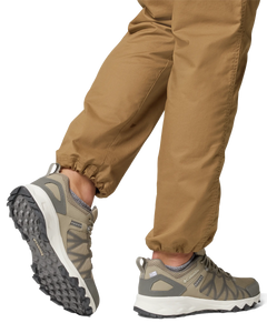 The Columbia Mens Peakfreak II Outdry Shoes in Tusk & Quarry