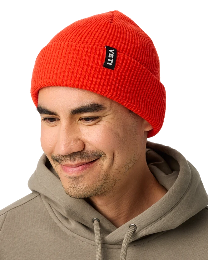Badge Beanie in Orange