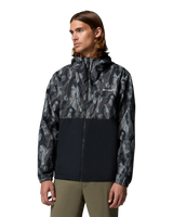 The Columbia Mens Spire Valley™ Novelty Windbreaker Jacket in Black Treebark & Black