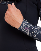 The Billabong Womens Salty Dayz Natural 3/2mm Chest Zip Wetsuit in Black Pebble