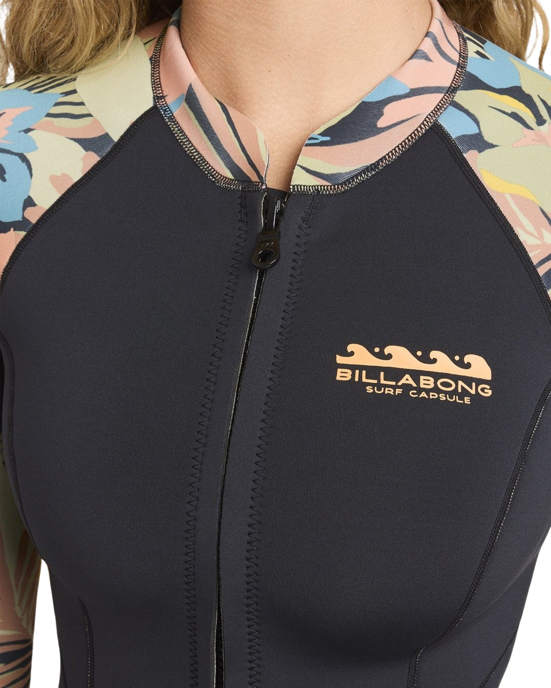 Salty Dayz Natural Front Zip Spring Wetsuit in Black Tropical