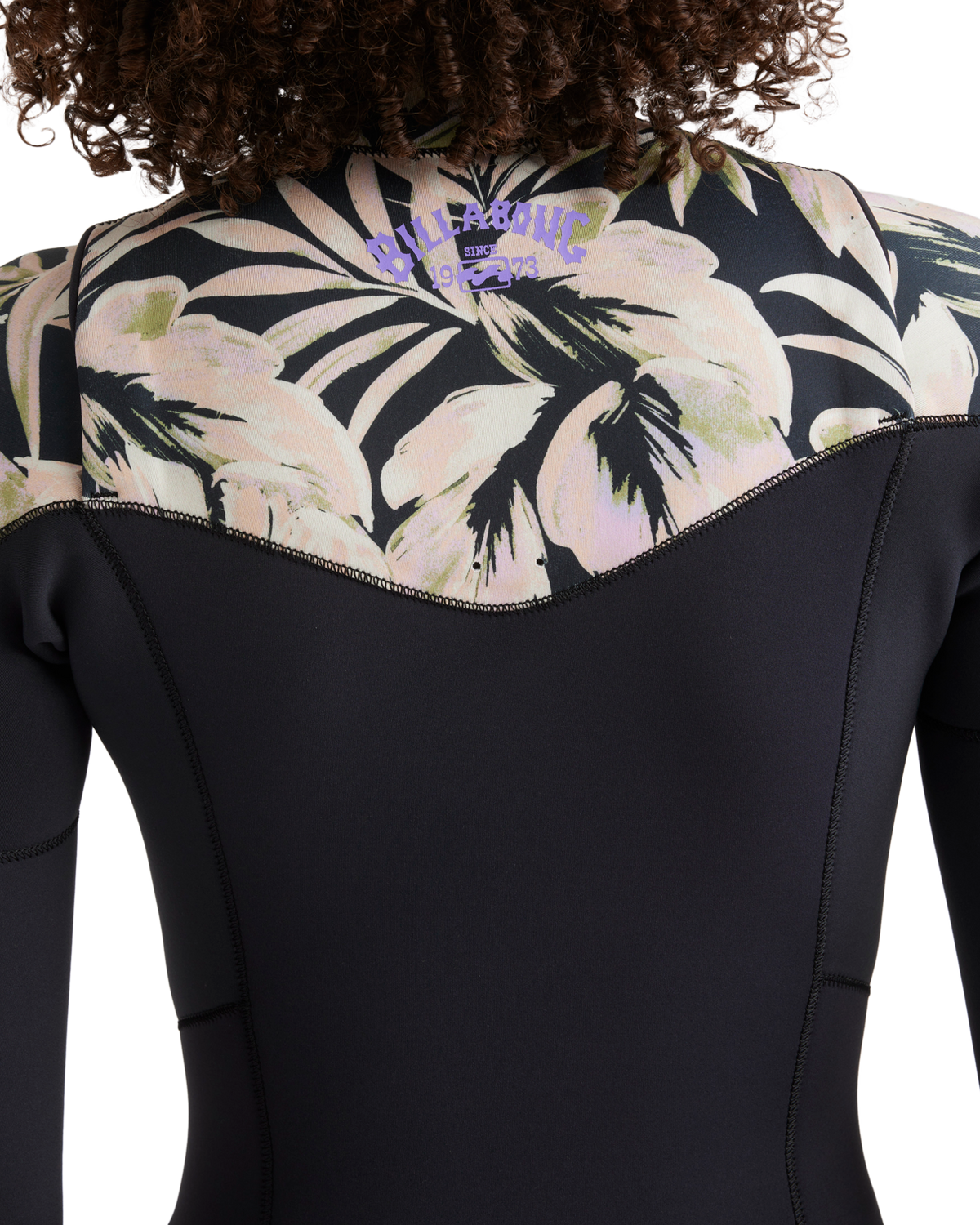 The Billabong Womens Salty Dayz Natural 4/3mm Chest Zip Wetsuit in Black Floral