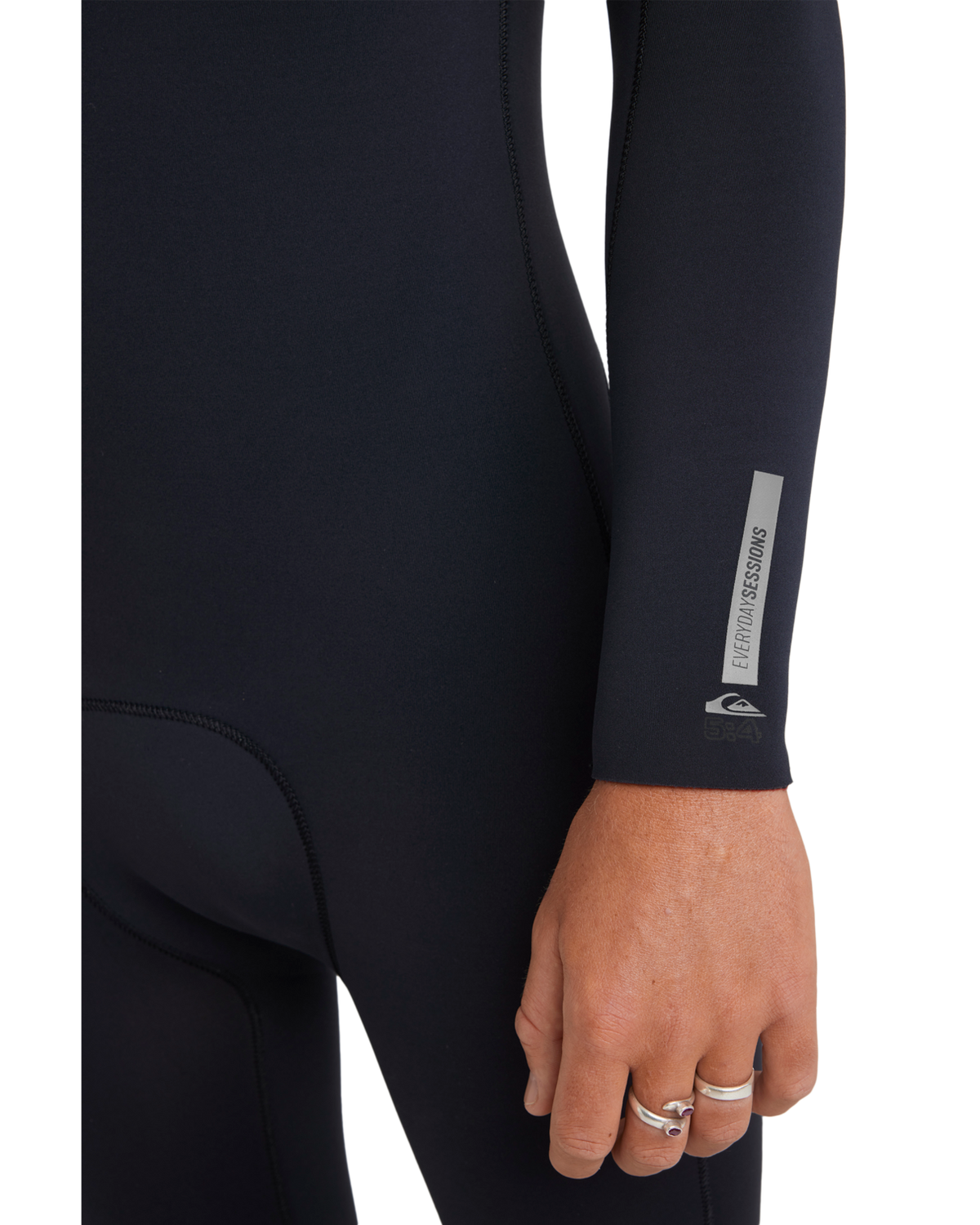 The Quiksilver Mens Everyday Sessions 5/4/3mm Chest Zip Wetsuit in Black