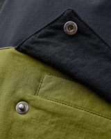 The Passenger Mens Roamer Lite Softshell Jacket in Black & Khaki