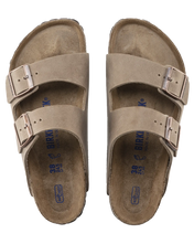 The Birkenstock Mens Arizona Oiled Leather Sandals in Tobacco Brown