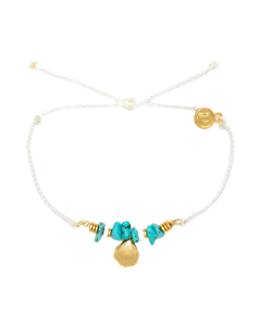 The Pura Vida Mini Conch Gold Bracelet in Natural