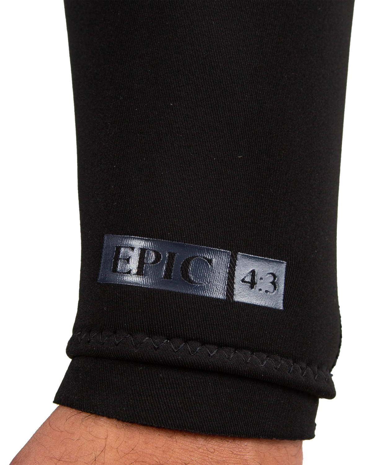 The O'Neill Mens Mens Epic 4/3mm Back Zip Wetsuit in Black