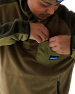 The Kavu Mens Teannaway Fleece Jacket in Evergreen