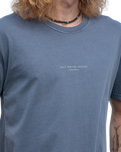 The Salt Water Seeker Mens Retro T-Shirt in Faded Blue