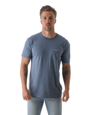 The Salt Water Seeker Mens Set On T-Shirt in Faded Blue