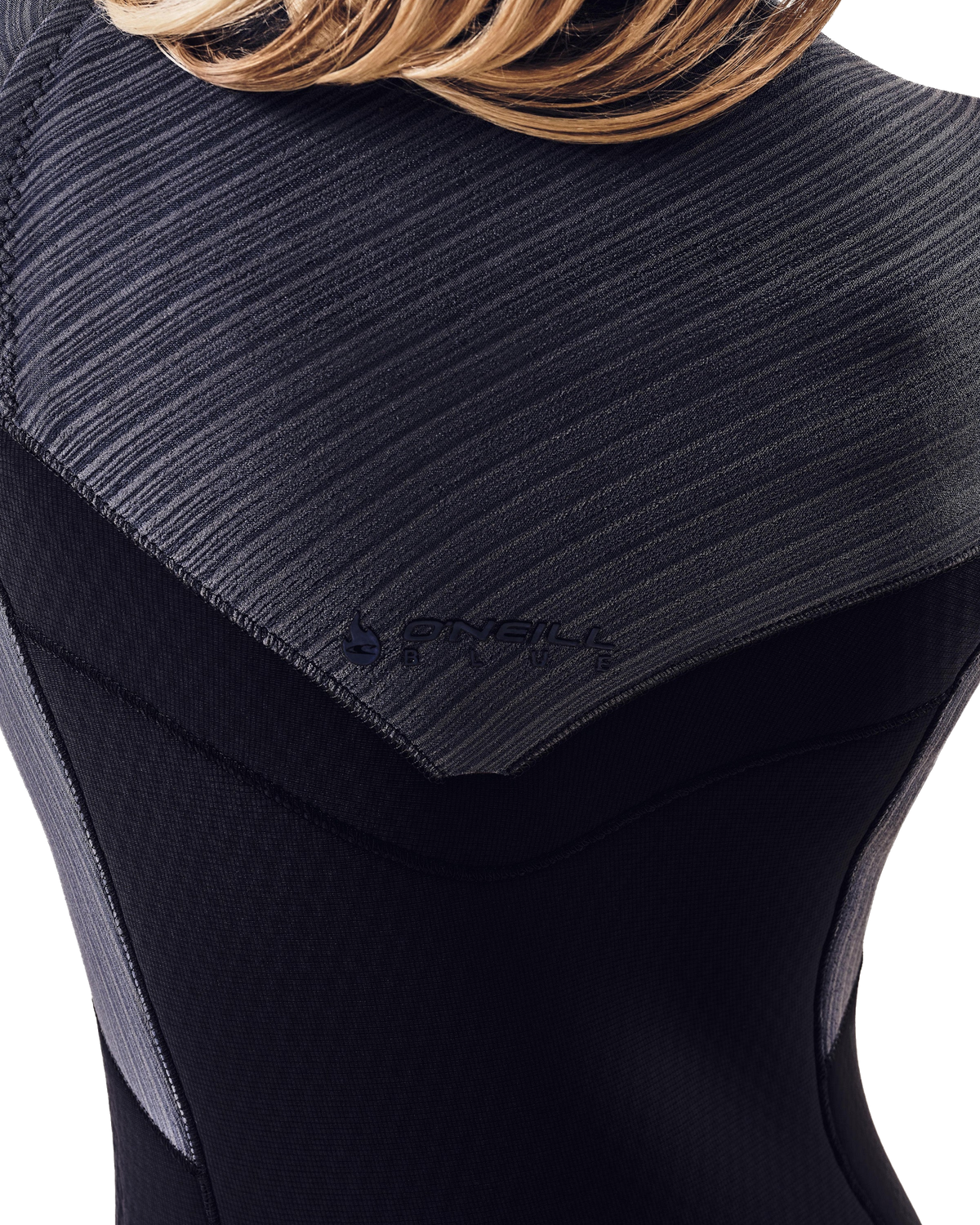 The O'Neill Womens Blueprint 5/4mm+ Chest Zip Wetsuit in Black & Shade