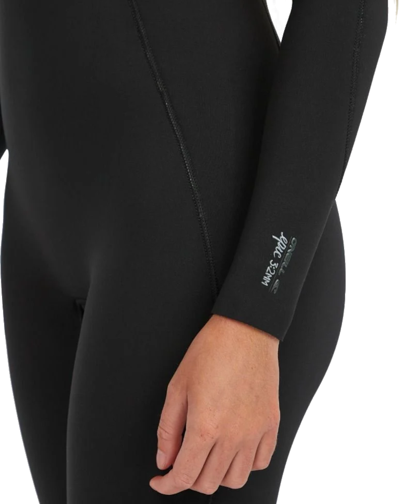 Epic 3/2mm Chest Zip Wetsuit in Black, Black & Black