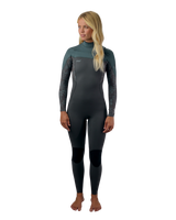 Epic 3/2mm Chest Zip Wetsuit in Tempered Steel, Shaded Island Sky & Shade