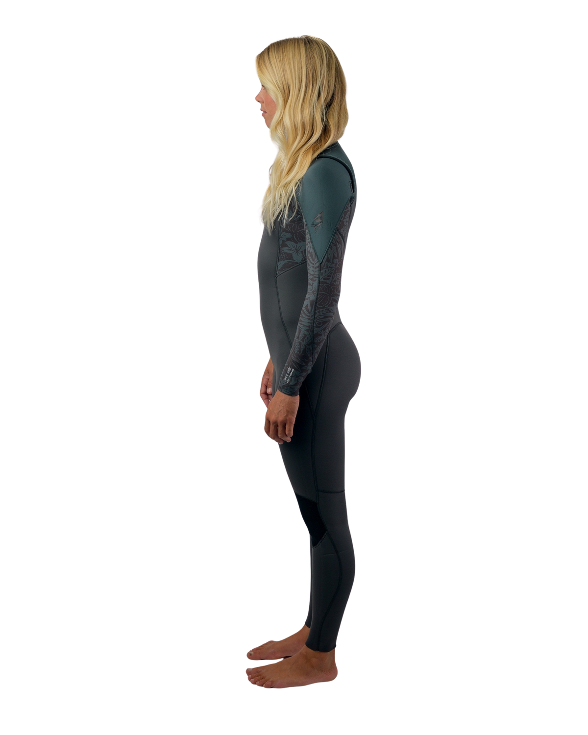 Epic 3/2mm Chest Zip Wetsuit in Tempered Steel, Shaded Island Sky & Shade