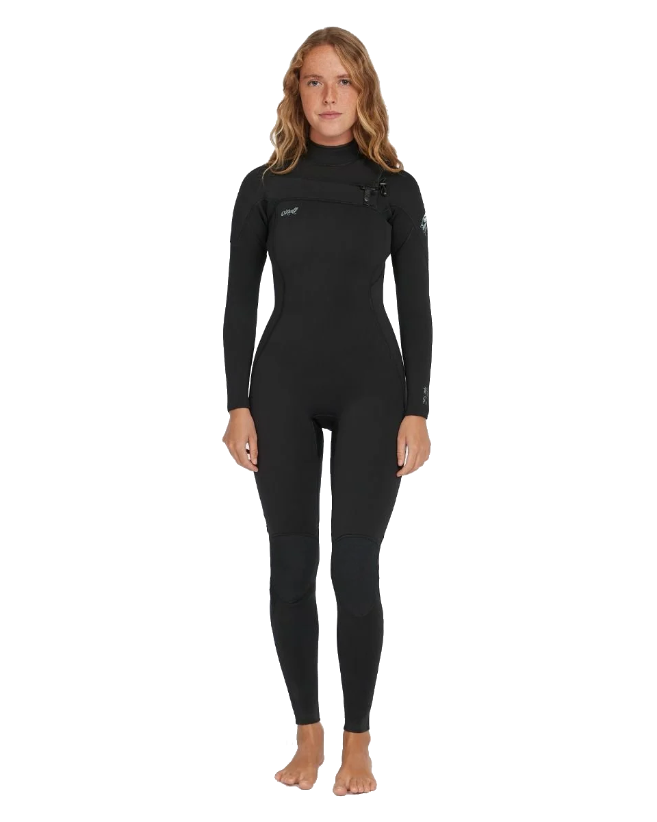 Epic 4/3mm Chest Zip Wetsuit in Black, Black & Black