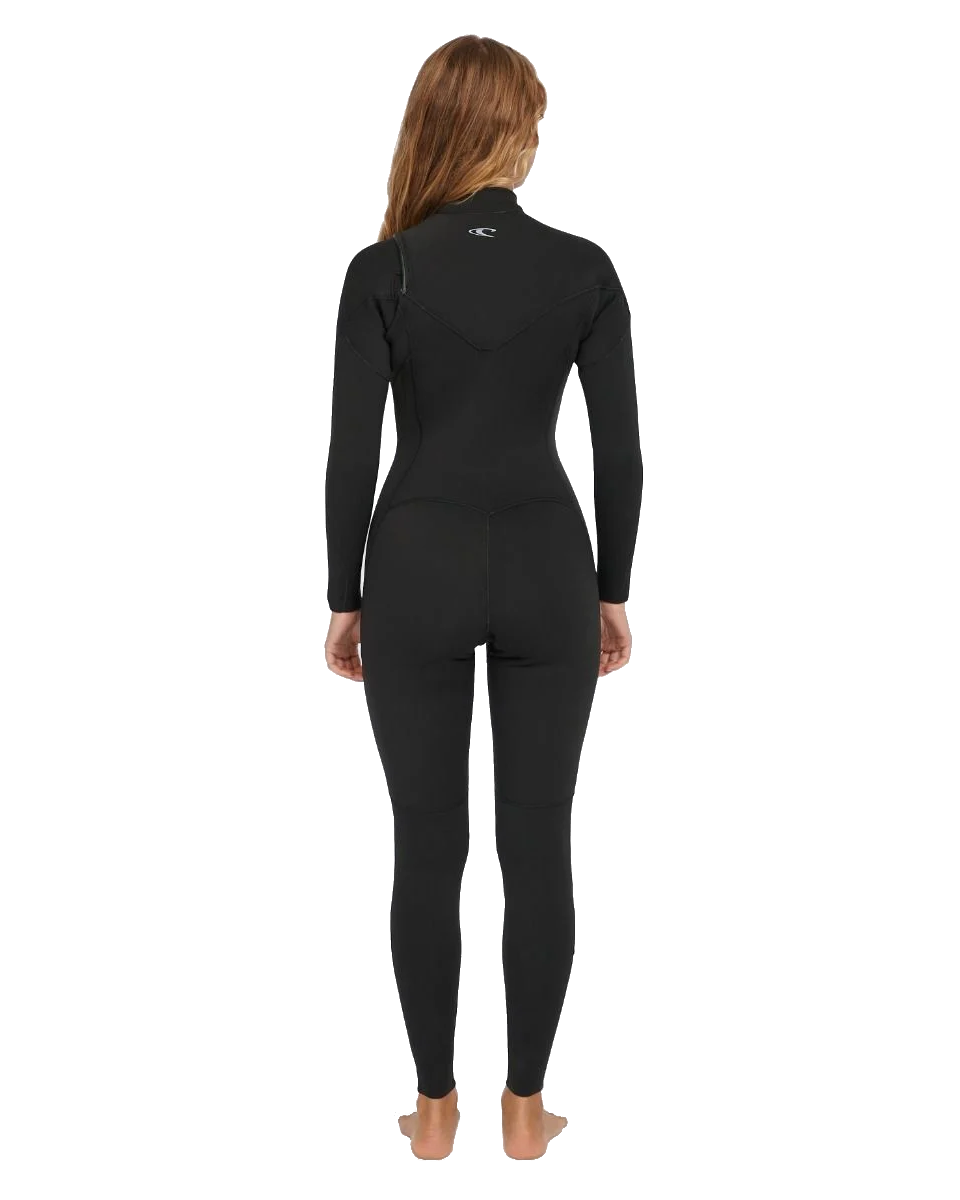 Epic 4/3mm Chest Zip Wetsuit in Black, Black & Black