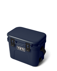 Roadie 15 Cooler in Navy