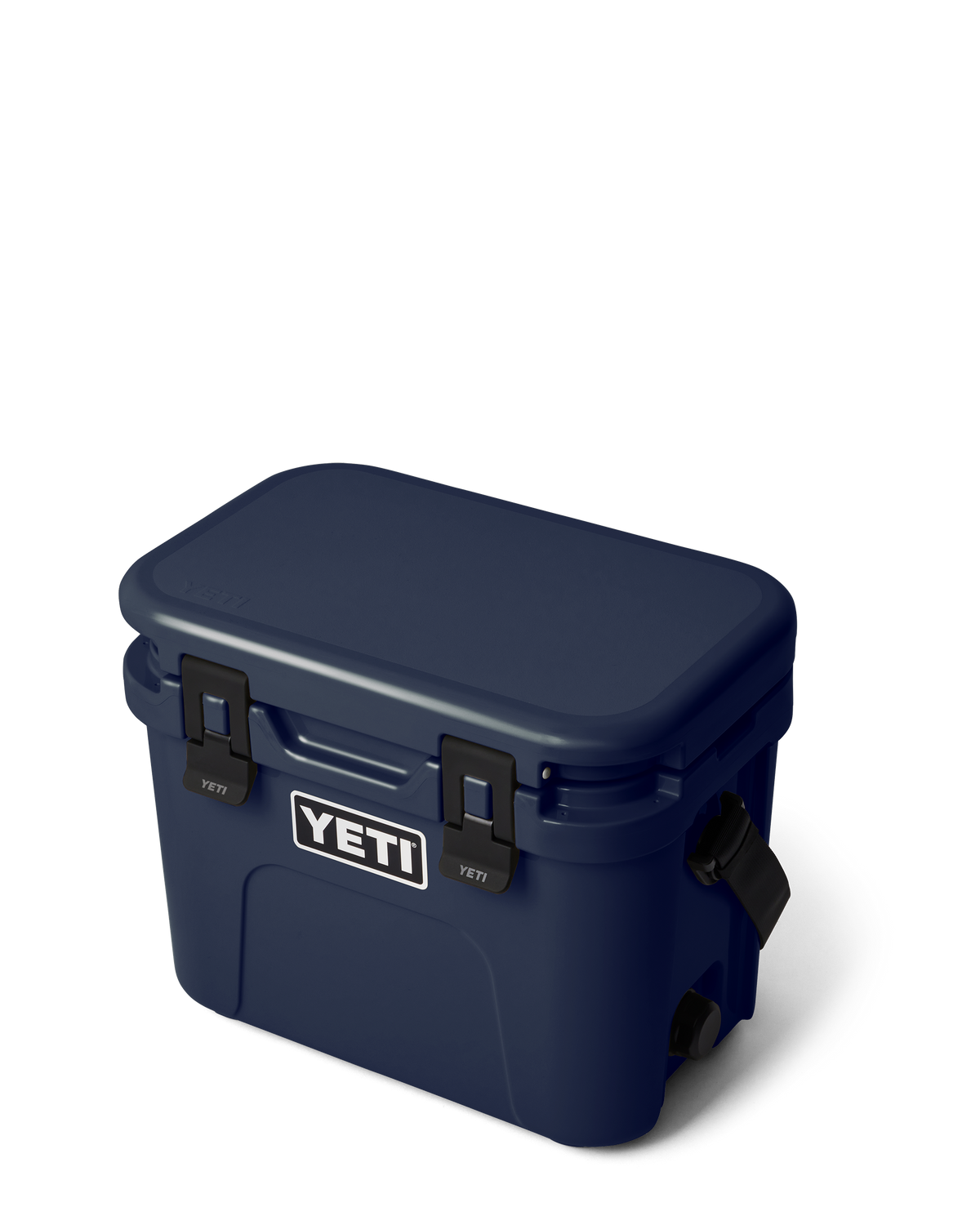 Roadie 15 Cooler in Navy