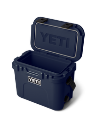 Roadie 15 Cooler in Navy